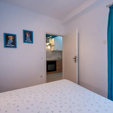 Lucija 1 By Guide Apartamento