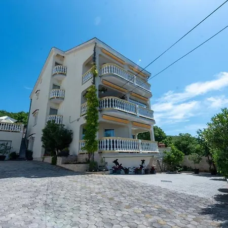 Lucija 1 By Guide Apartamento